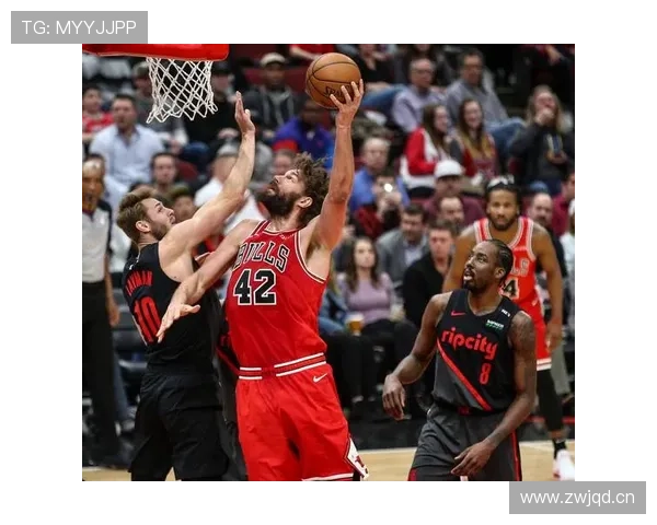 利拉德挡拆效率提升显著，关键时刻持续主导开拓者进攻